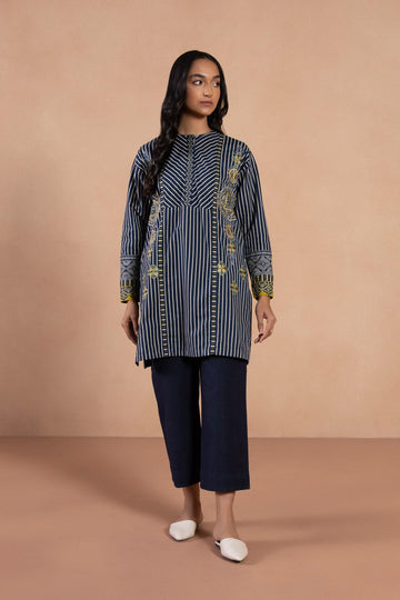 Sapphire 2SE DY22V12 2S 1 Embroidered Khaddar Shirt Winter Vol 1 RTW 2022 Online Shopping